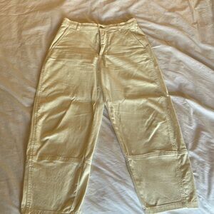 Everlane white barrel jeans